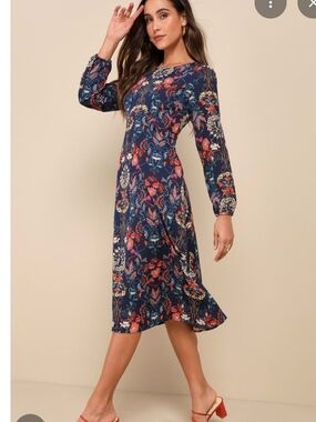 Lulu I Madeline Floral Long-Sleeve Midi Dress - Navy Background